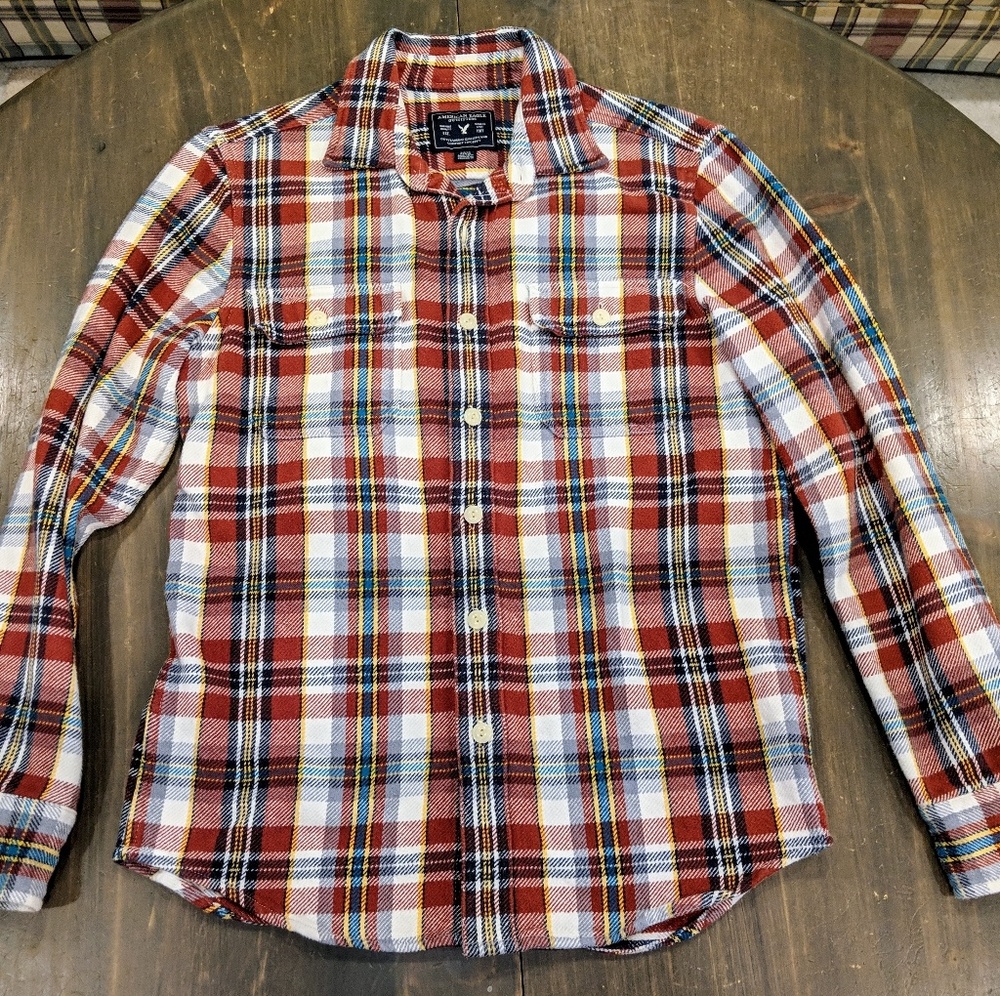 American Eagle Outfitters Plaid Flannel Shirt